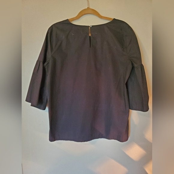 💮 Retired LOFT Embroidery Shirt 💮 - Picture 5 of 5